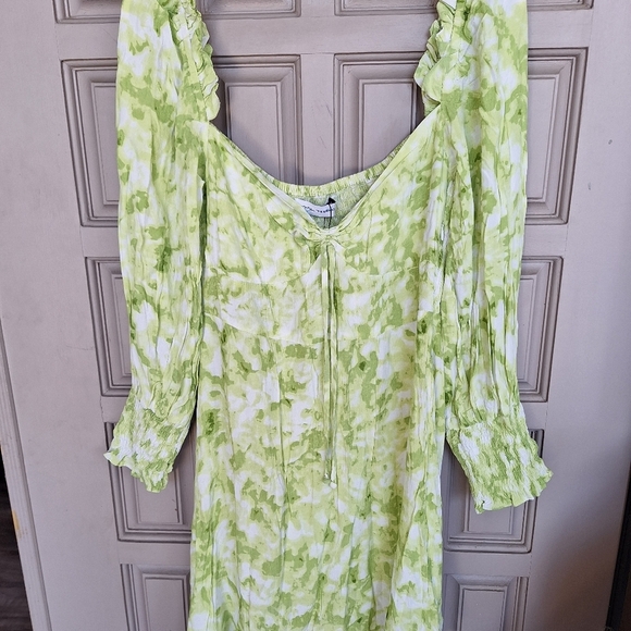 Faithful The Brand Dress Sz6 Puff Sleeve/Back Smocking Bra Form Sweetheart Front - Picture 2 of 14